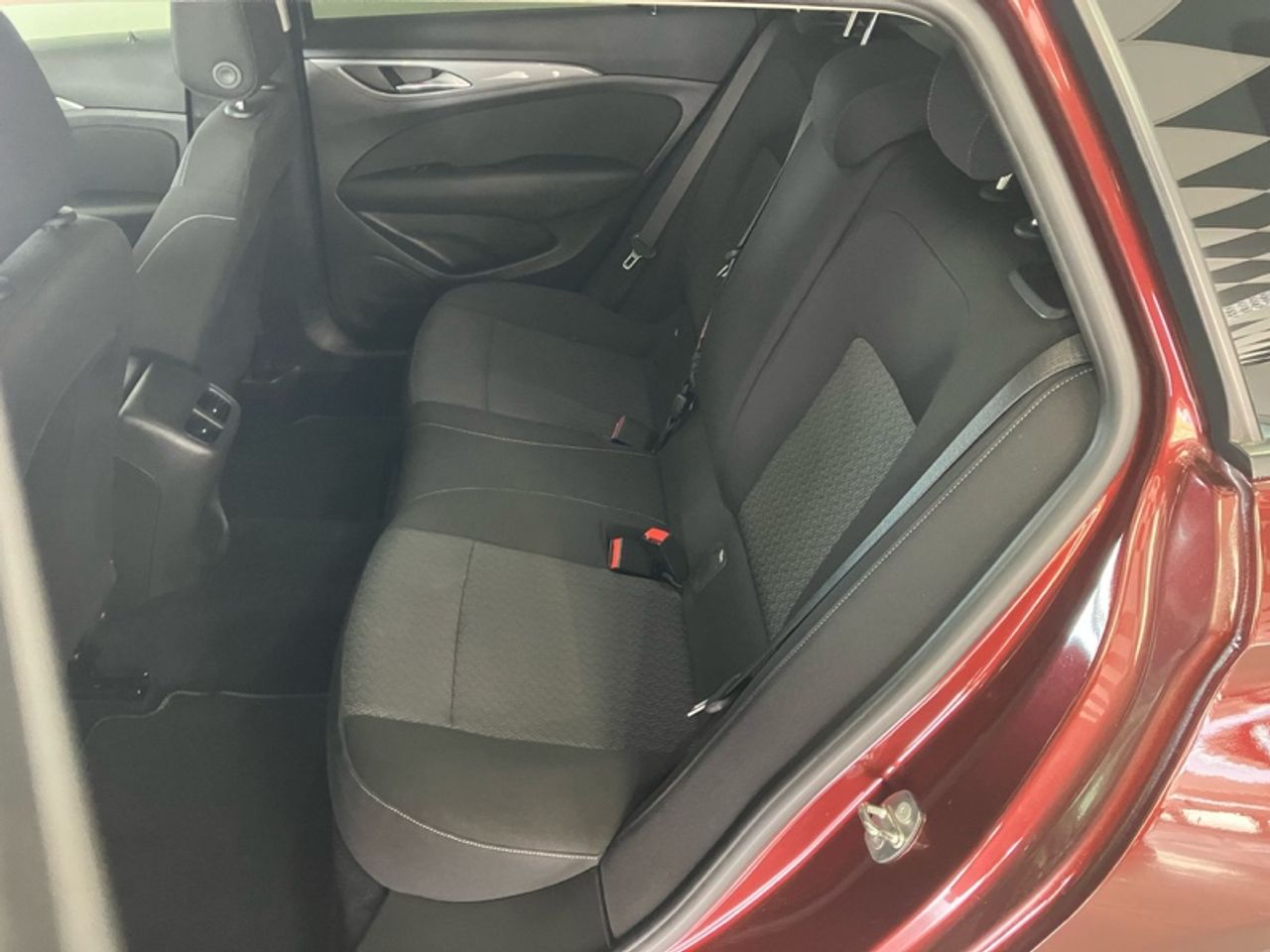 Opel Insignia ST 1.6 CDTi 100kW Turbo D Selective WLTP - foto 14