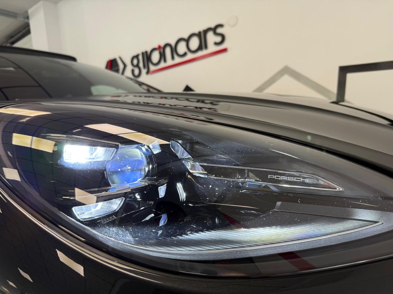 Porsche Macan Macan - foto 14