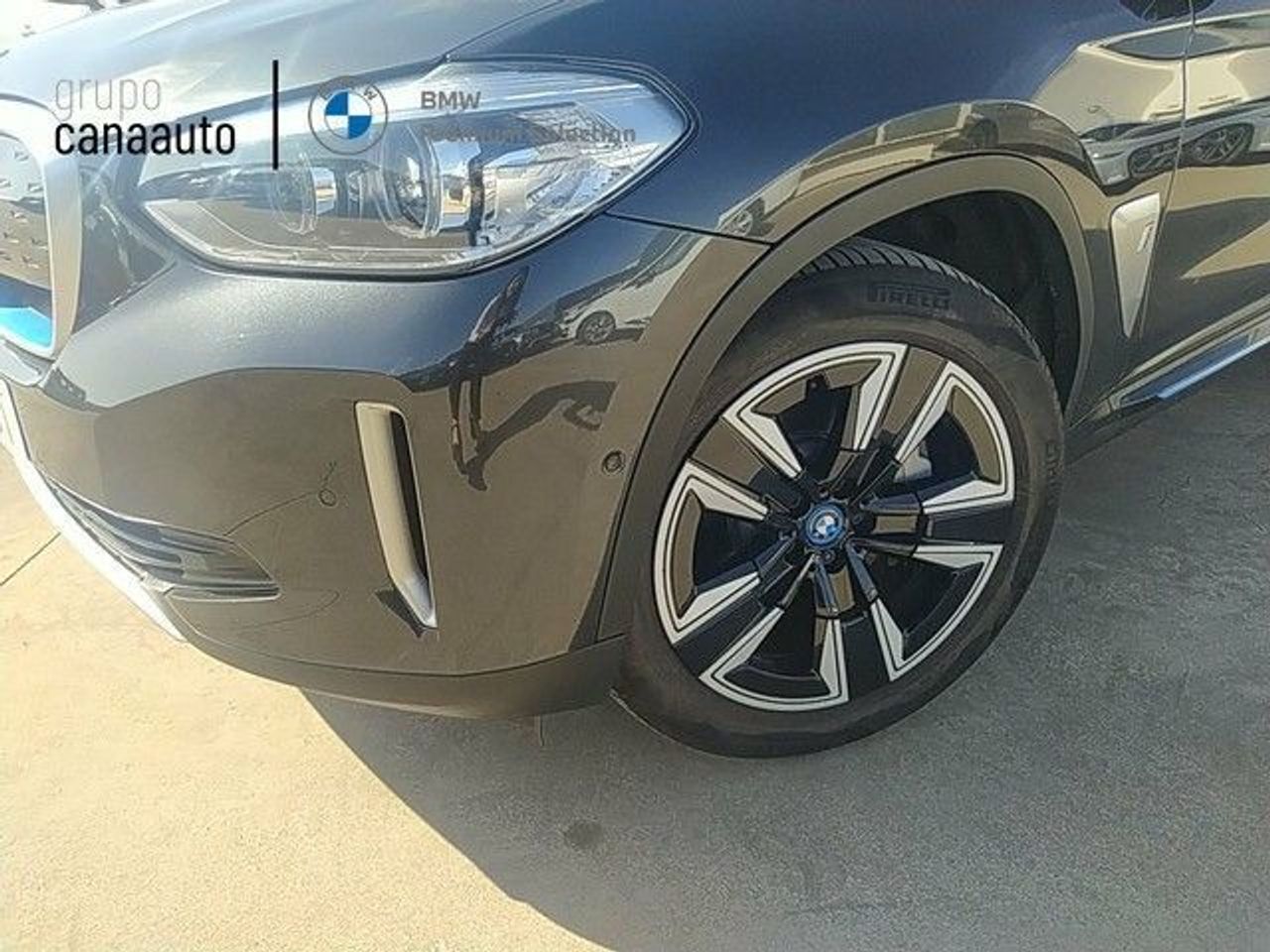 BMW iX3 80 kWh 210 kW (286 CV) - Foto 2