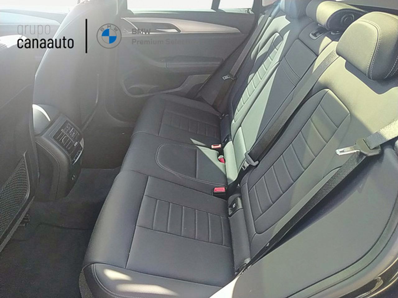 BMW iX3 80 kWh 210 kW (286 CV) - Foto 2