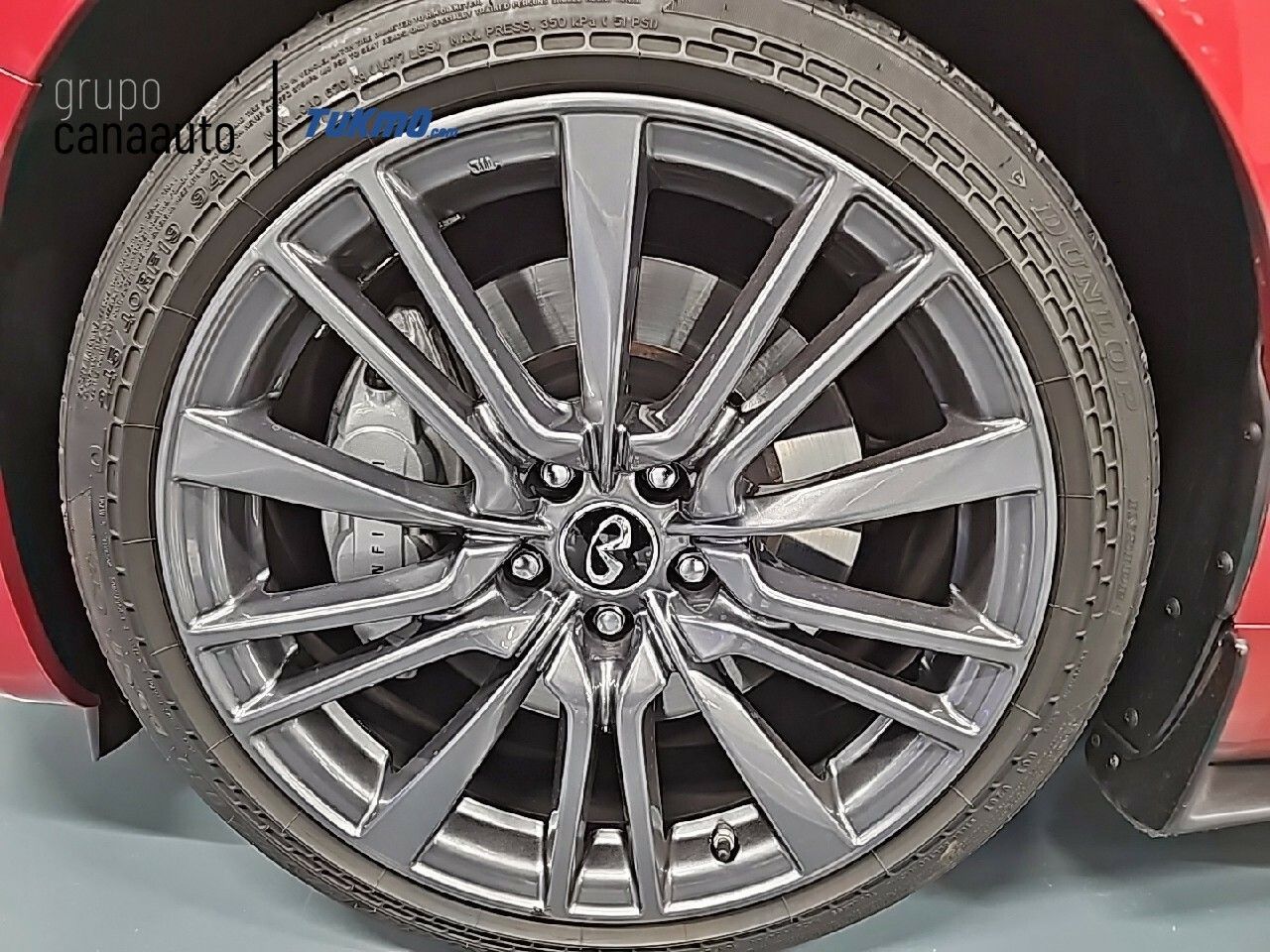 Infiniti Q60 2.0T Sport  - Foto 2