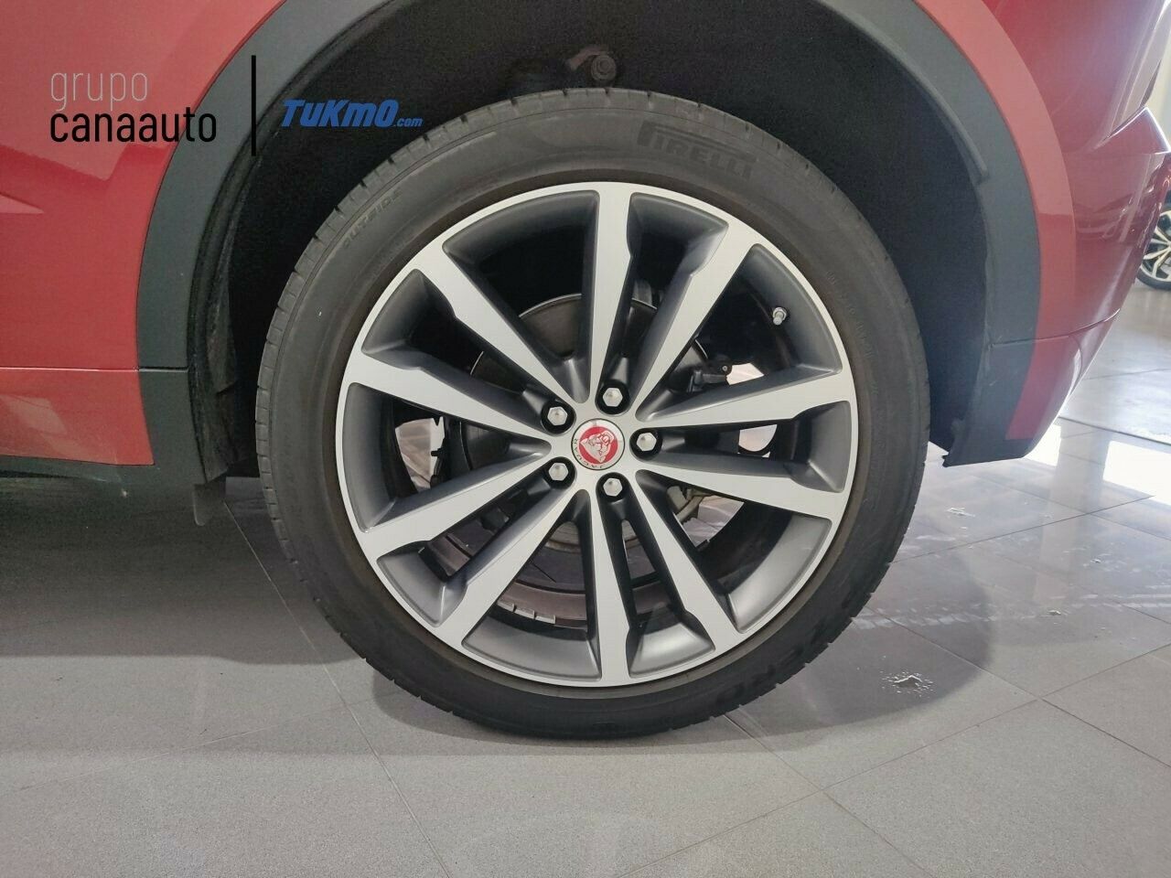 Jaguar E-Pace 2.0 D 110KW R-DYNAMIC 150 5P - Foto 2