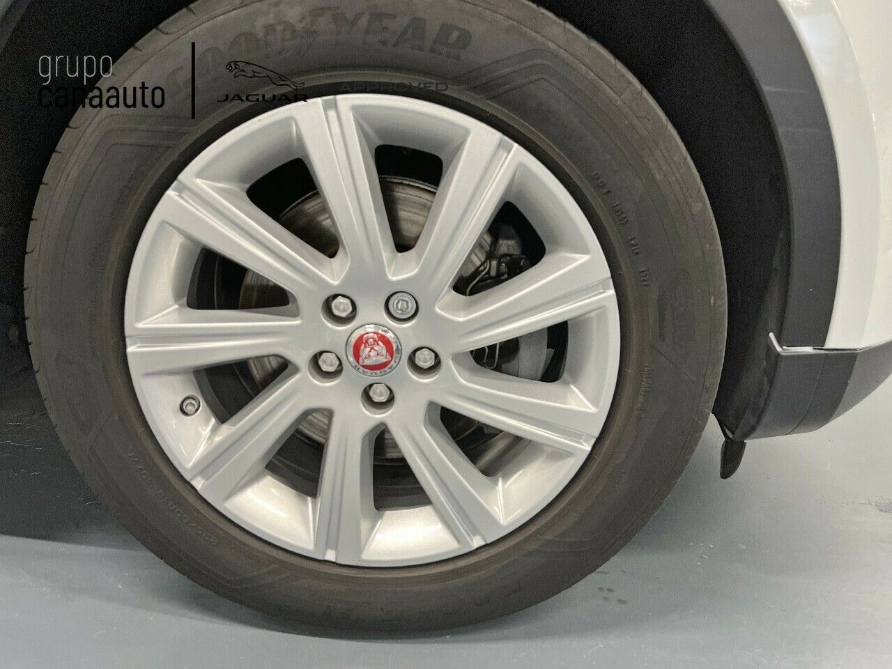 Jaguar E-Pace 2.0 D 110KW S 150 5P - Foto 2