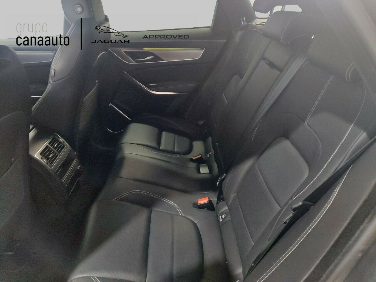 Jaguar F-Pace F-PACE 2.0D AJ21-D4M AWD 5DR SWB R-DYNAMIC S 204 CV AUTO - Foto 2