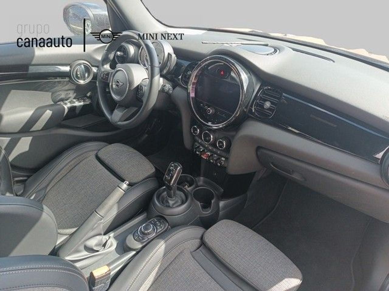 MINI 5 Puertas Cooper 100 kW (136 CV) - Foto 2