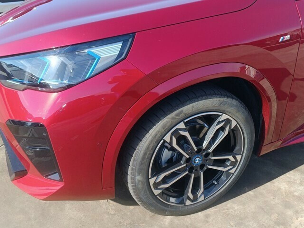 BMW iX2 eDrive20 150 kW (204 CV) - Foto 2