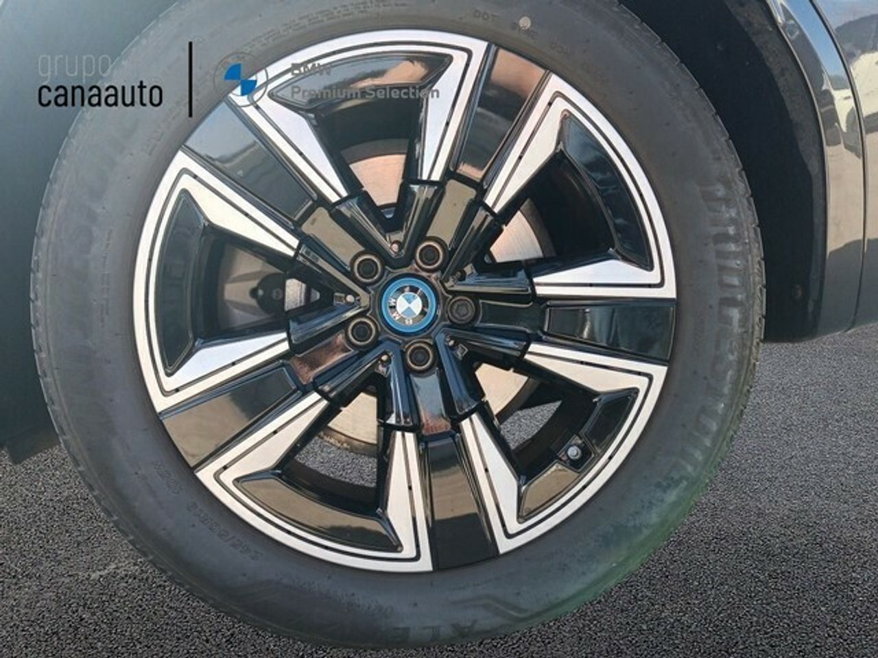 BMW iX3 80 kWh M Sport 210 kW (286 CV) - Foto 2