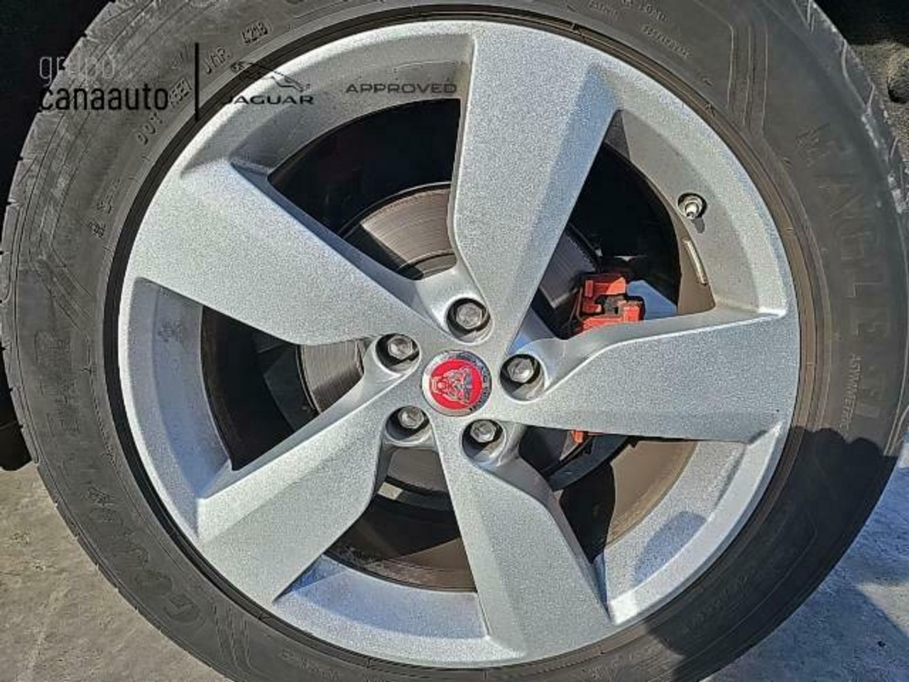 Jaguar E-Pace 2.0 D 110KW R-DYNAMIC 150 5P - Foto 2