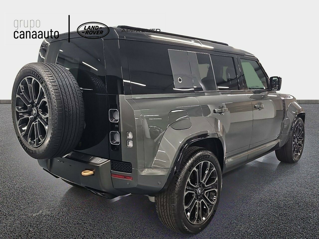 Land-Rover Defender 4.4 MHEV P635 V8 OCTA EDITION ONE AT 4WD 635 5P - Foto 2