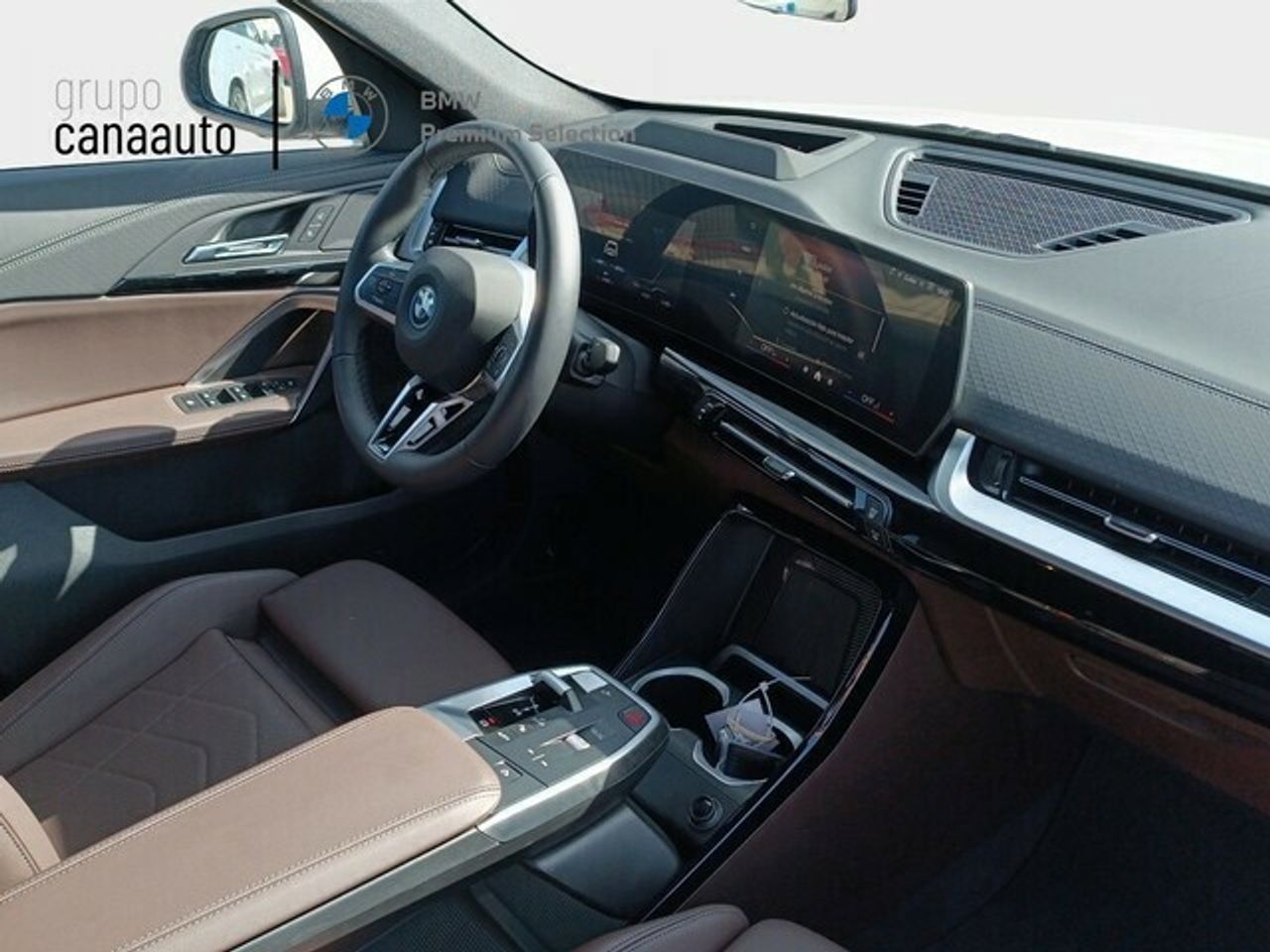 BMW iX2 eDrive20 150 kW (204 CV) - Foto 2