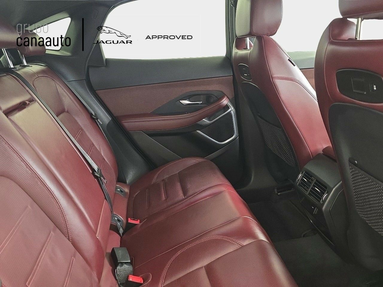 Jaguar E-Pace R DYNAMICA SE PHEV 309CV  - Foto 2