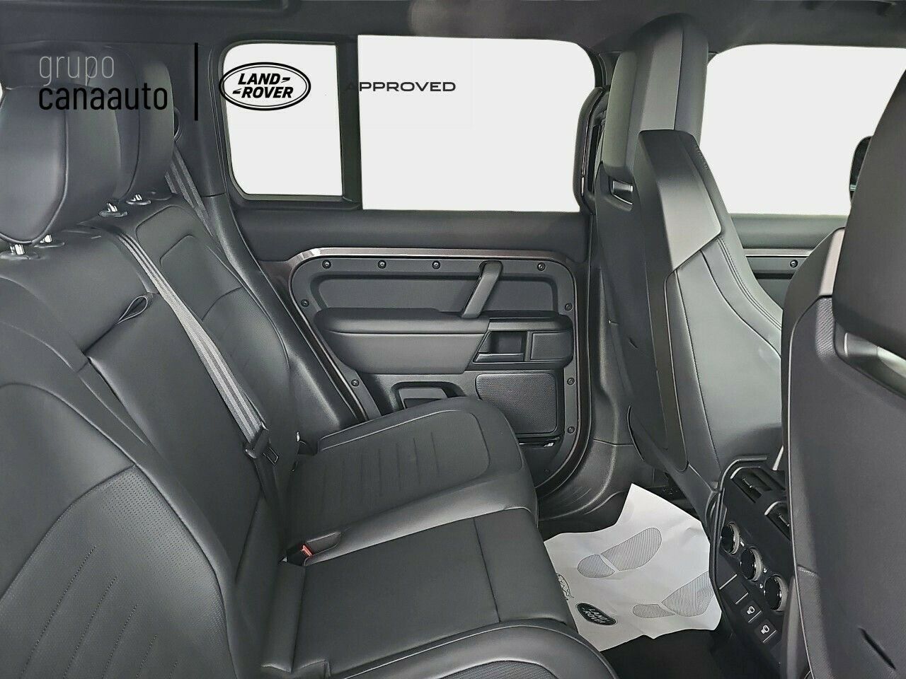 Land-Rover Defender 4.4 MHEV P635 V8 OCTA AUTO 4WD 635 5P - Foto 2