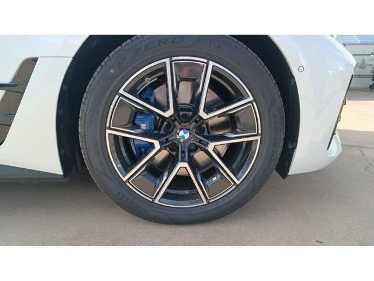 BMW i4 eDrive35 210 kW (286 CV) - Foto 2