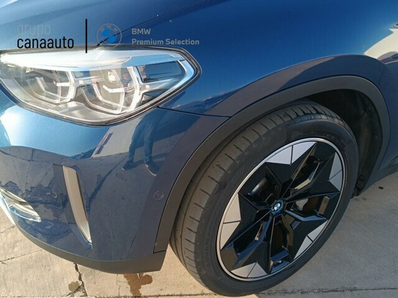 BMW iX3 80 kWh 210 kW (286 CV) - Foto 2