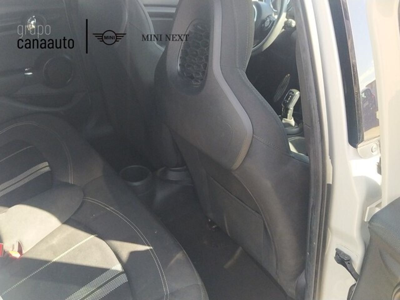 MINI 5 Puertas Cooper 100 kW (136 CV) - Foto 2
