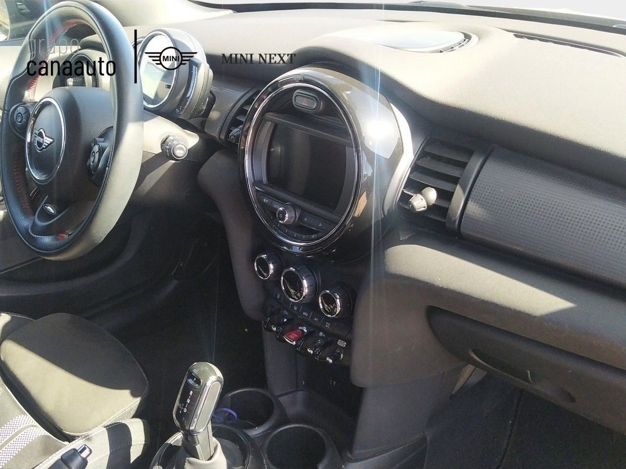 MINI 5 Puertas Cooper 100 kW (136 CV) - Foto 2