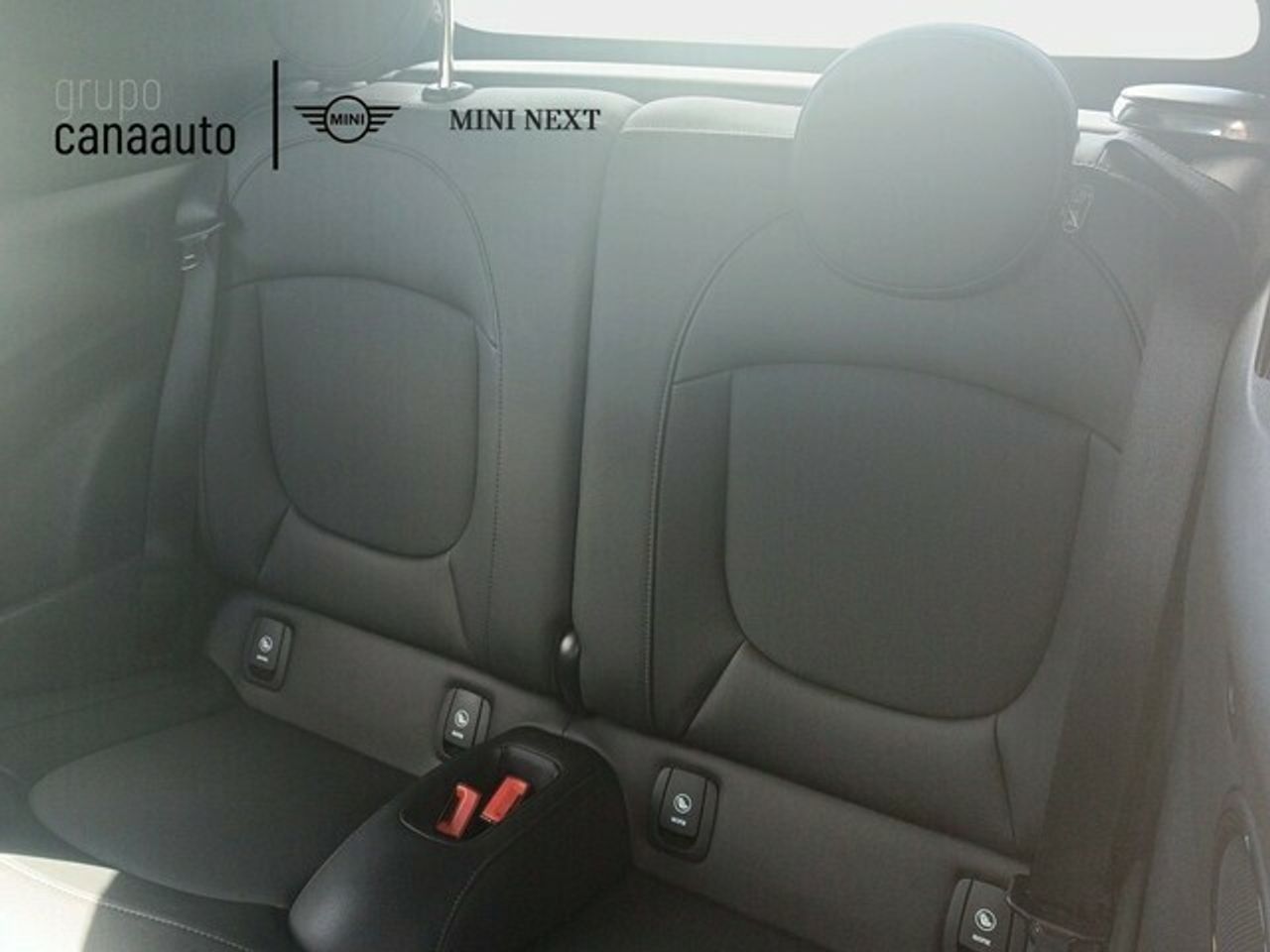 MINI Cabrio Cooper 100 kW (136 CV) - Foto 2