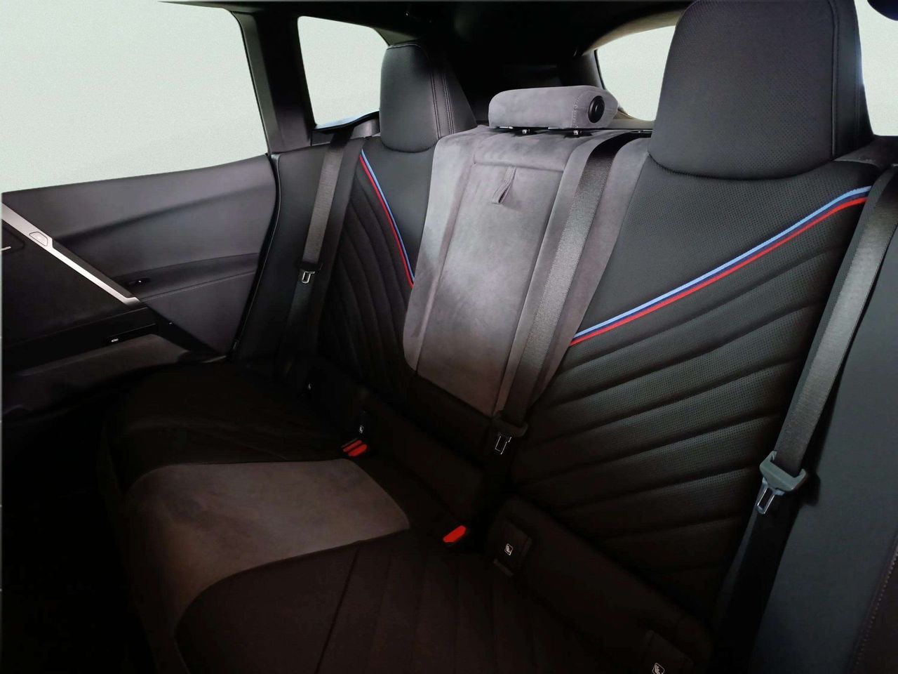 BMW iX xDrive60 400 kW (544 CV) - Foto 2