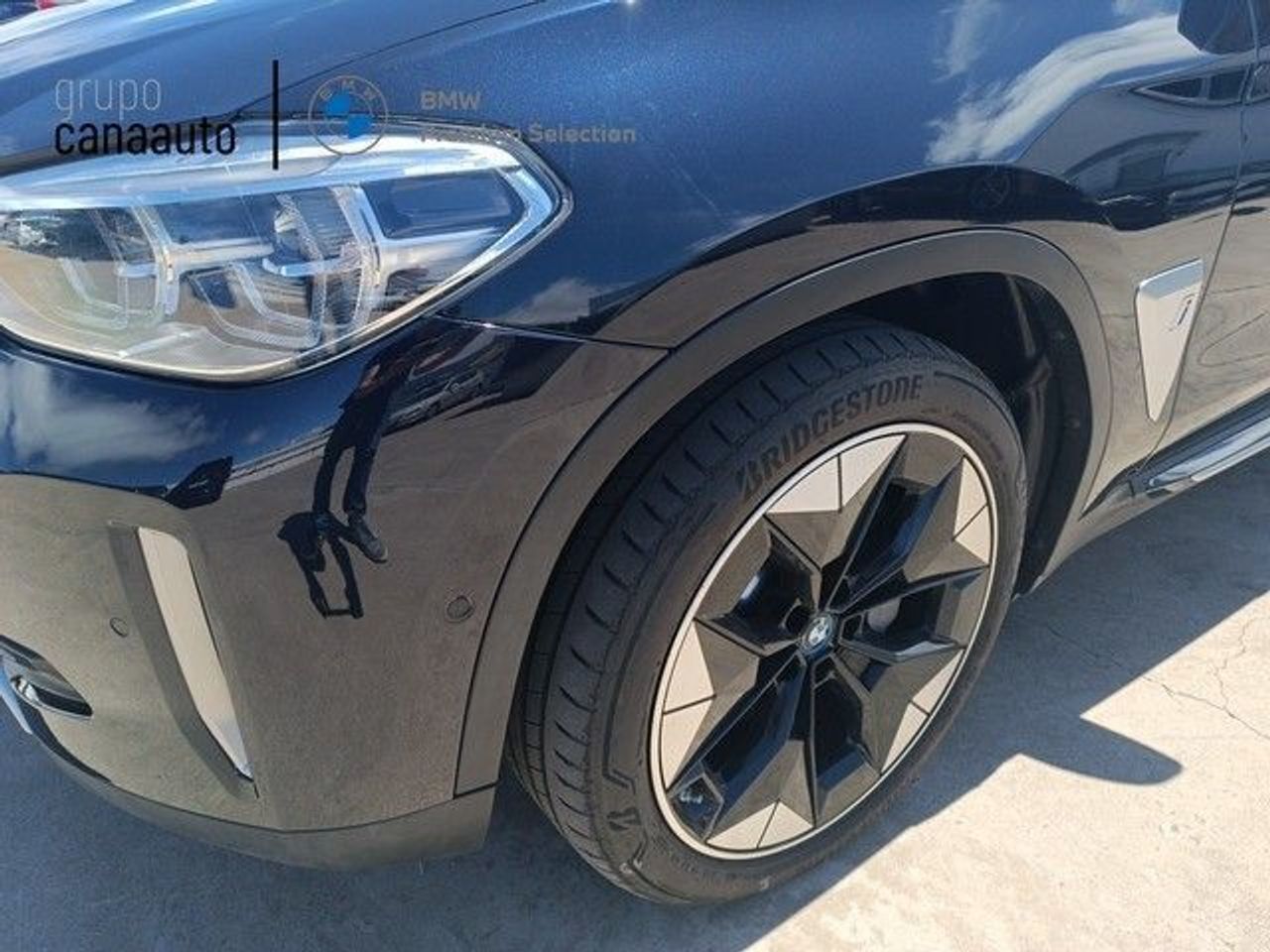 BMW iX3 80 kWh 210 kW (286 CV) - Foto 2