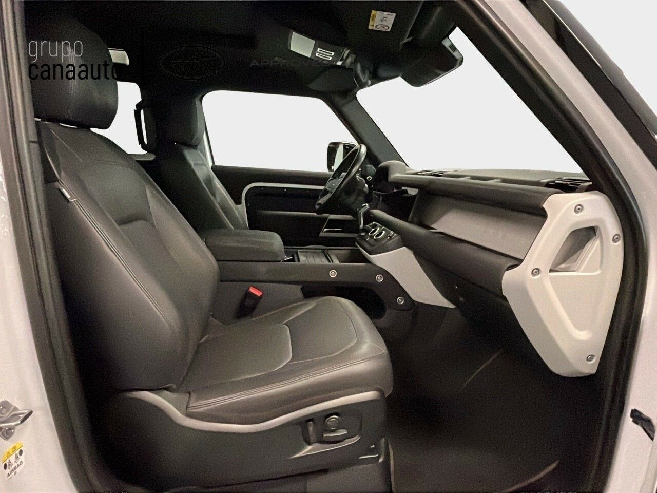 Land-Rover Defender 90 D200 MHEV Auto 4WD 147 kW (200 CV)  - Foto 2