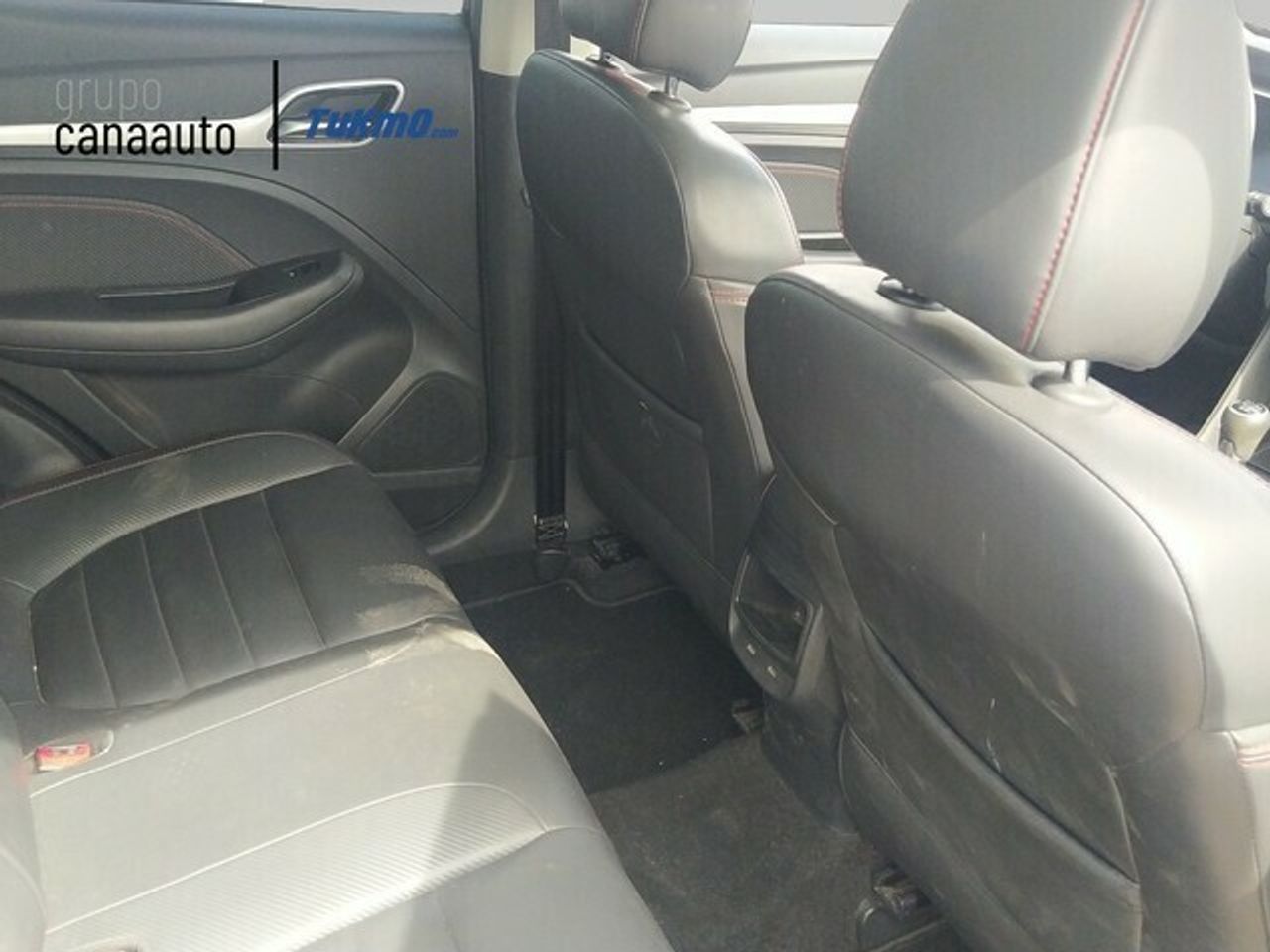 MG ZS 1.0T Luxury 82 kW (111 CV) - Foto 2