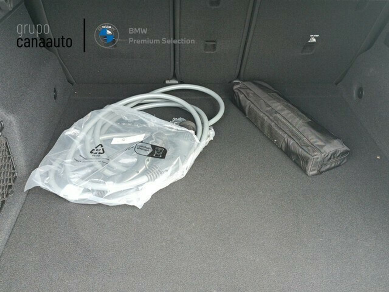 BMW iX2 eDrive20 150 kW (204 CV) - Foto 2