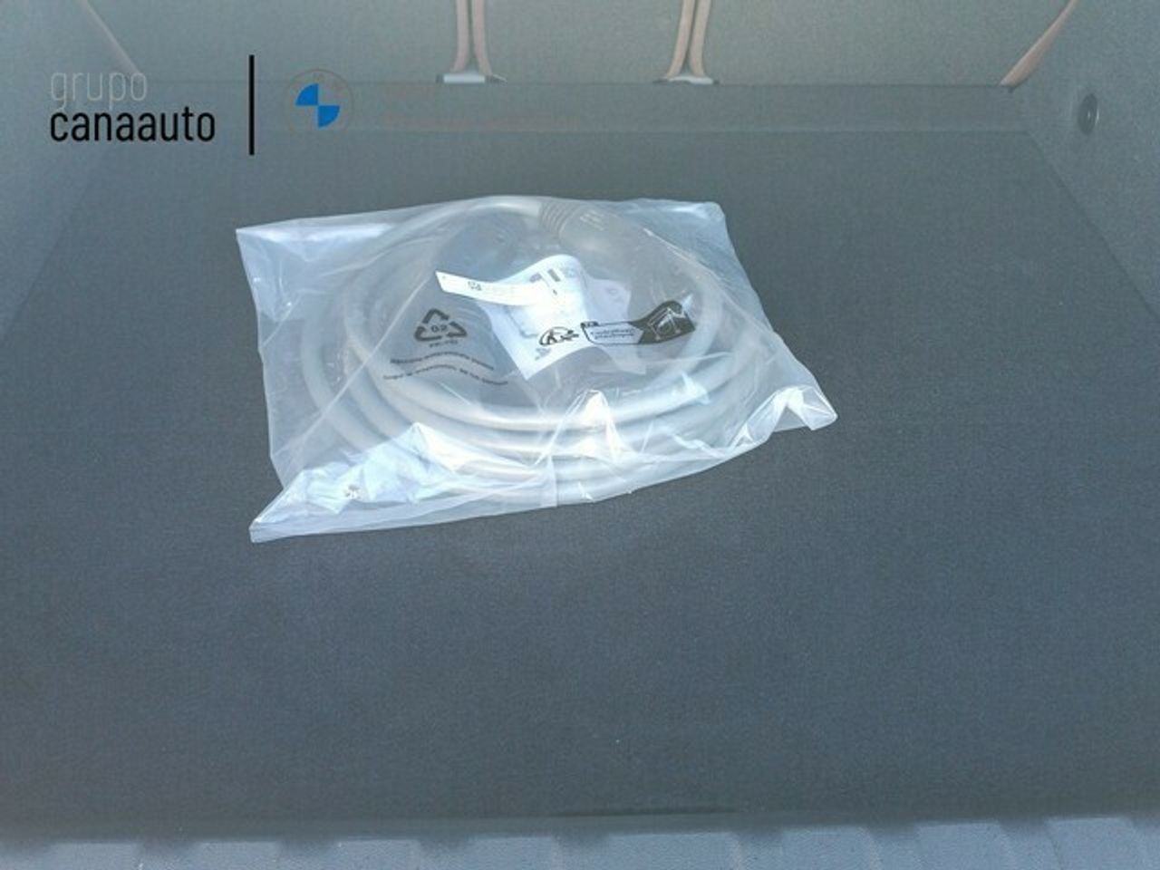 BMW iX2 eDrive20 150 kW (204 CV) - Foto 2