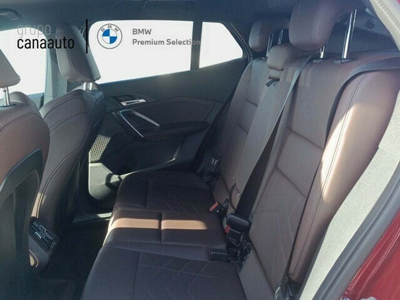 BMW iX2 eDrive20 150 kW (204 CV) - Foto 2