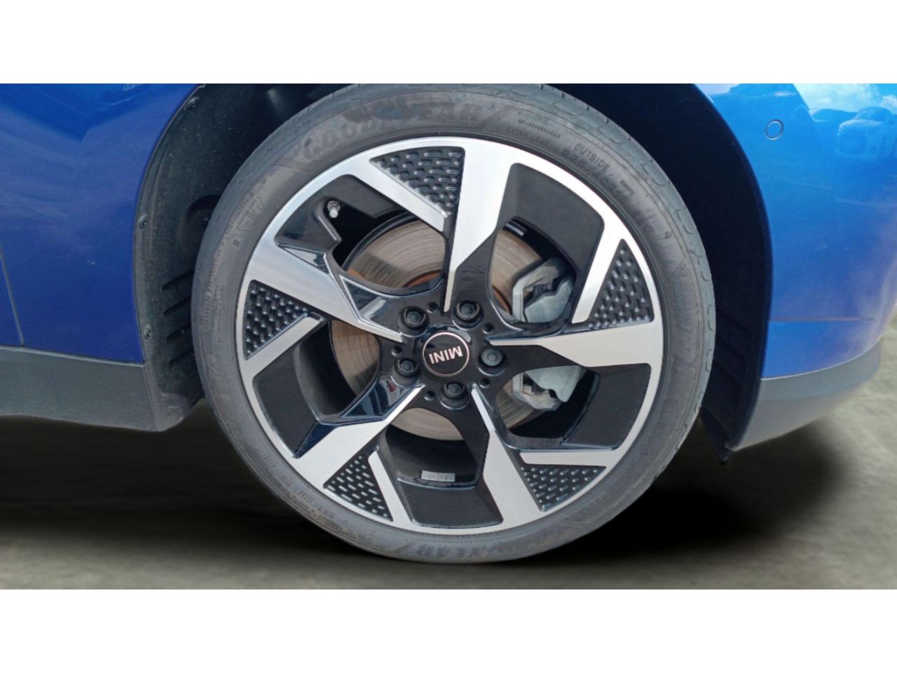 MINI Cooper E 135 kW (184 CV) - Foto 2