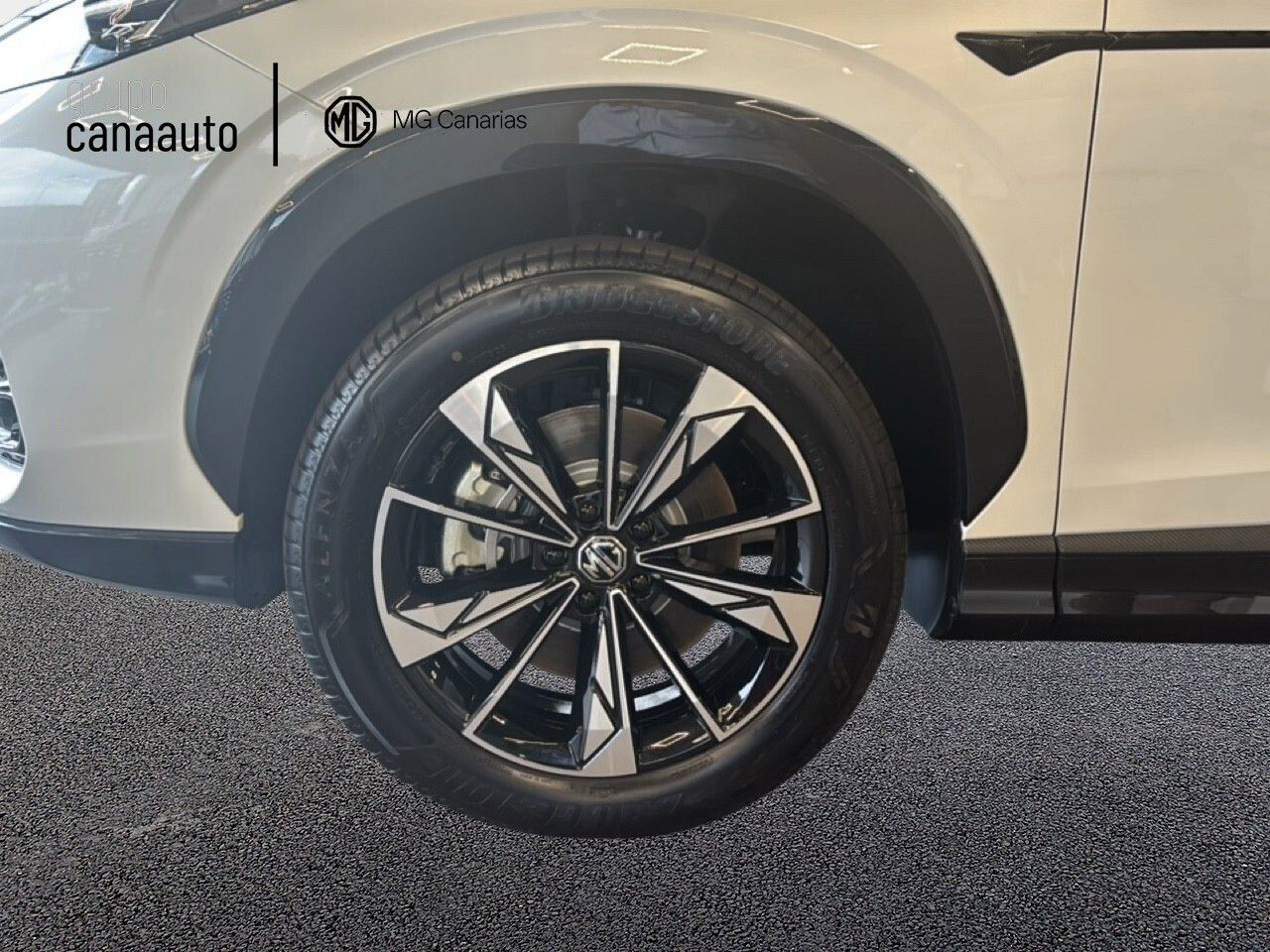 MG HS 1.5 HEV EHS HYBRID+ 224 LUXURY 224 5P - Foto 2