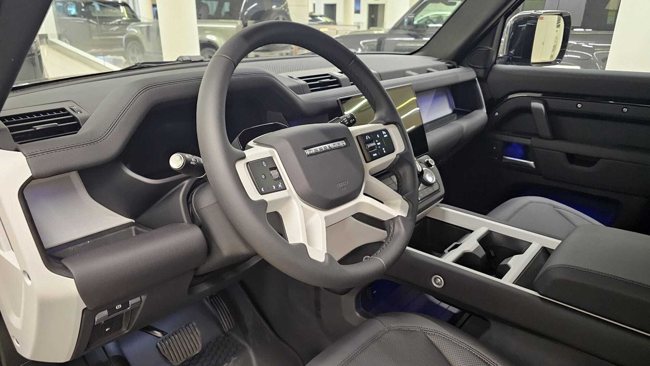 Land-Rover Defender PHEV X-Dynamic SE  - Foto 2