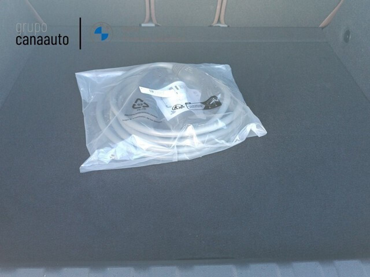 BMW iX2 eDrive20 150 kW (204 CV) - Foto 2