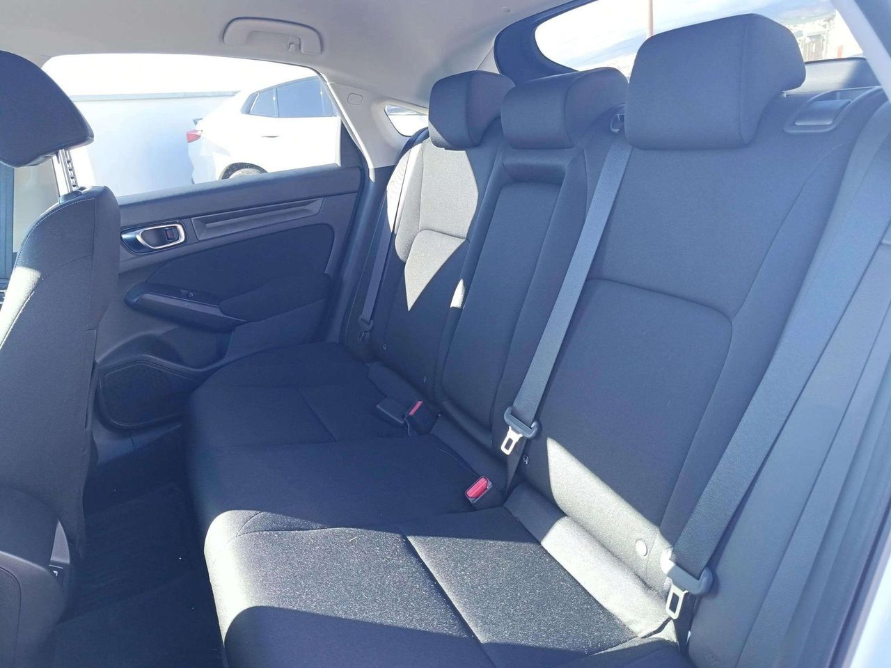 Honda Civic 2.0 i-MMD Elegance CVT 135 kW (184 CV) - Foto 2