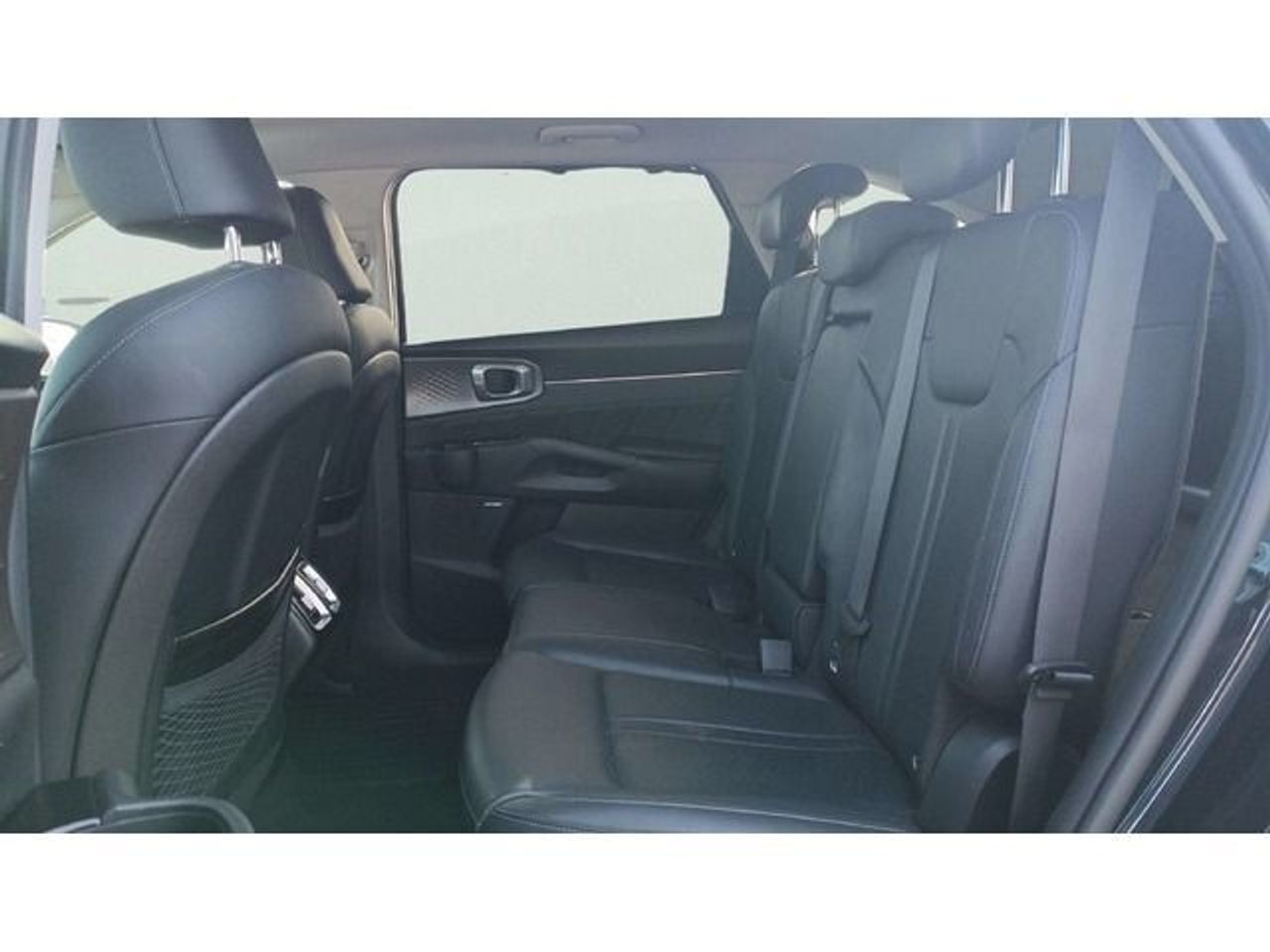 Kia Sorento 1.6 T-GDi HEV Drive 4x2 169 kW (230 CV) - Foto 2