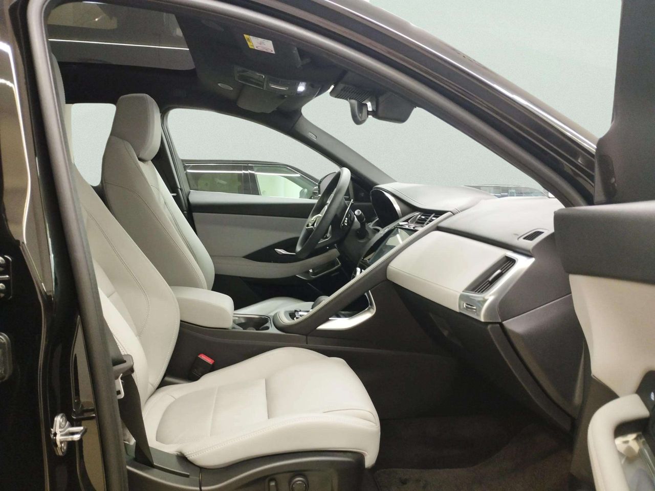 Jaguar E-Pace 1.5 P309E PHEV R-DYNAMIC SE AUTO 4WD 309 5P - Foto 2