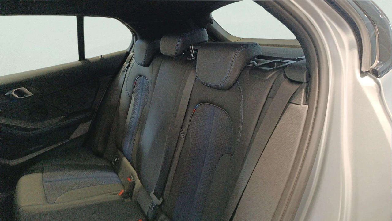 BMW Serie 1 118i 103 kW (140 CV) - Foto 2
