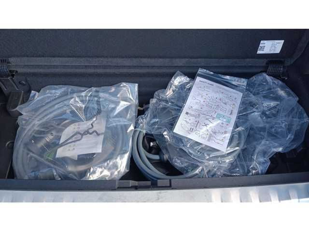 BMW Serie 3 330e xDrive Touring 215 kW (292 CV) - Foto 2