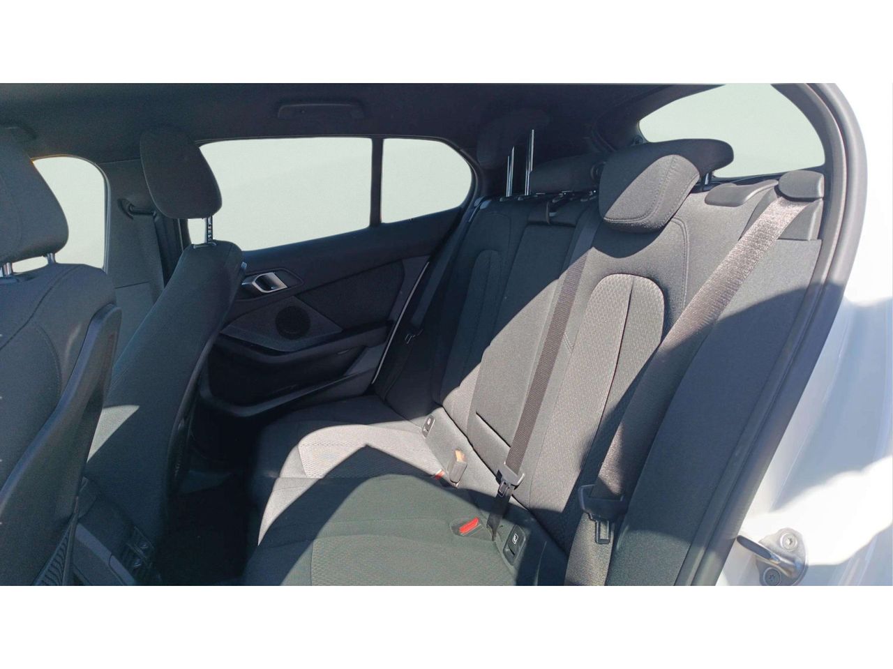 BMW Serie 1 116d 85 kW (116 CV) - Foto 2