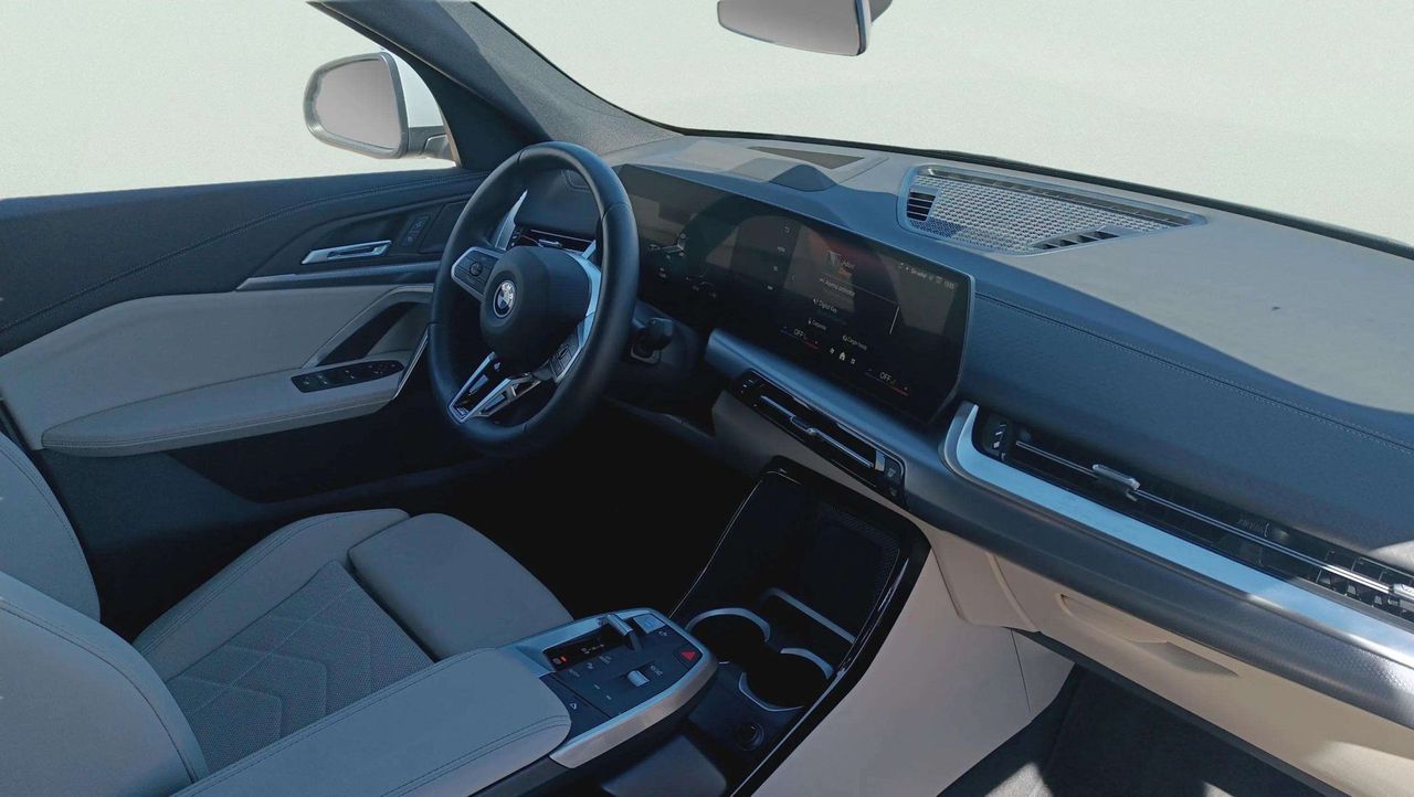 BMW iX2 eDrive20 150 kW (204 CV) - Foto 2