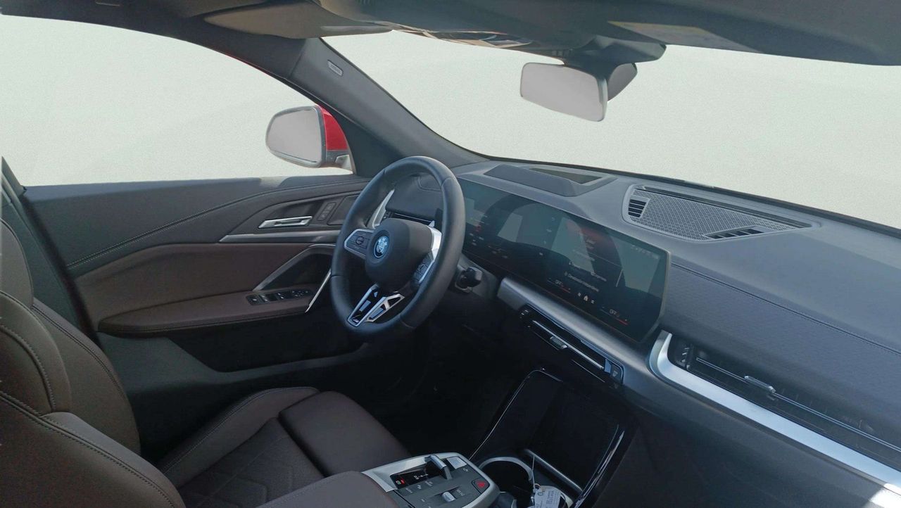 BMW iX2 eDrive20 150 kW (204 CV) - Foto 2