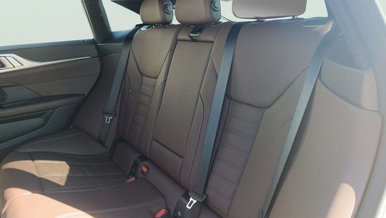 BMW i4 eDrive40 250 kW (340 CV) - Foto 2