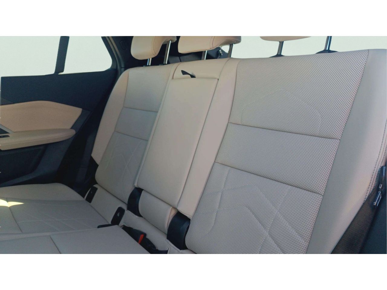 BMW iX2 eDrive20 150 kW (204 CV) - Foto 2