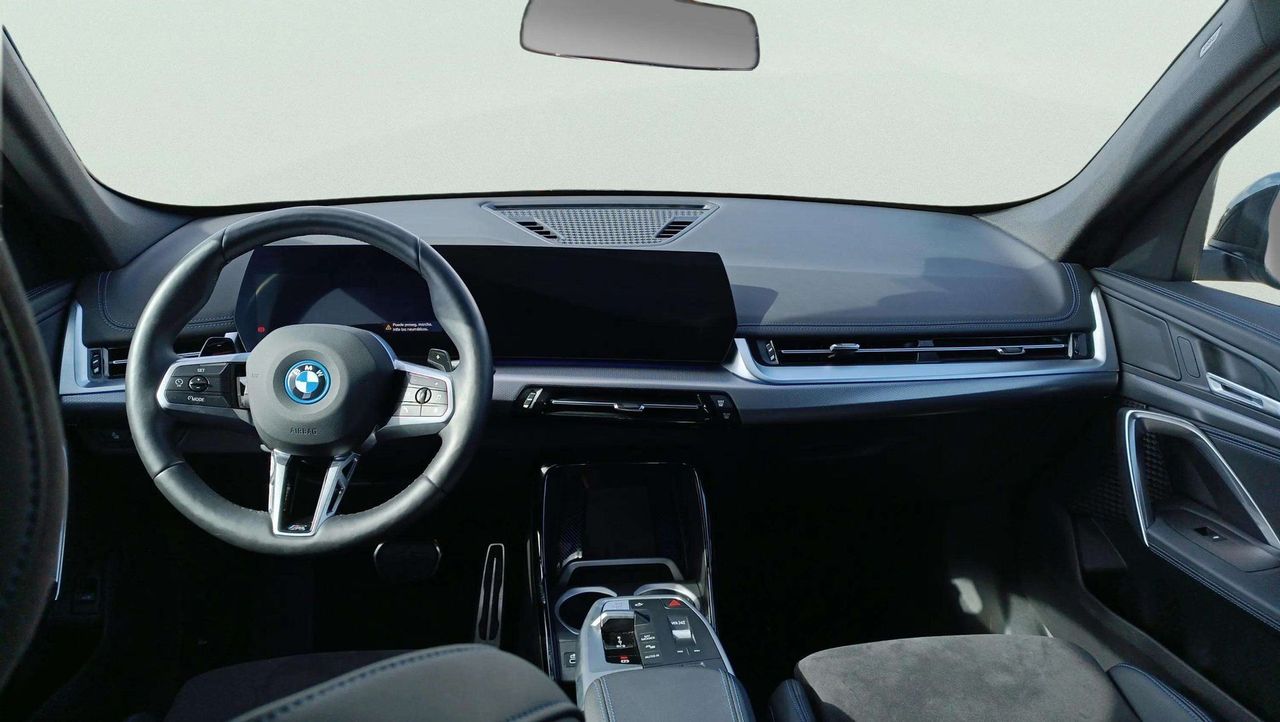 BMW X1 xDrive25e 180 kW (245 CV) - Foto 2