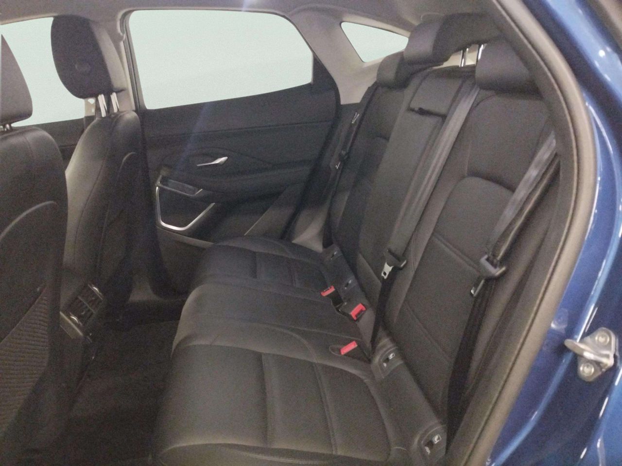 Jaguar E-Pace 2.0 D163 SE 163 5P - Foto 2