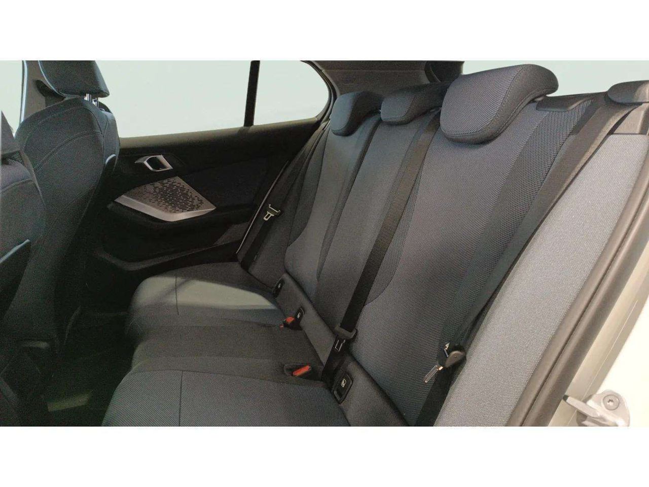 BMW Serie 1 116i 90 kW (122 CV) - Foto 2