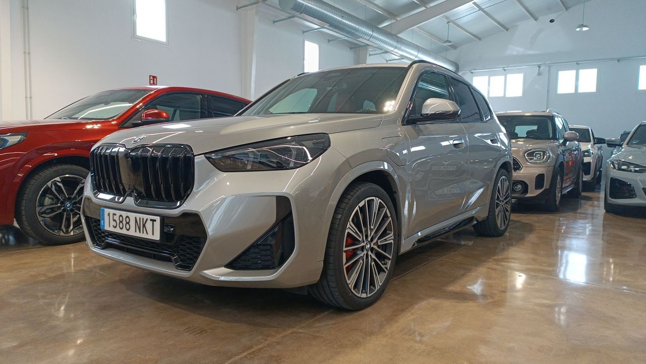 BMW X1 xDrive25e 180 kW (245 CV) - Foto 2