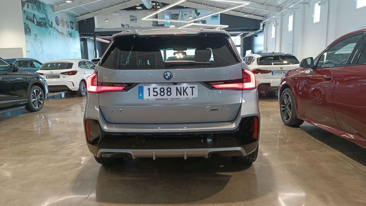 BMW X1 xDrive25e 180 kW (245 CV) - Foto 2