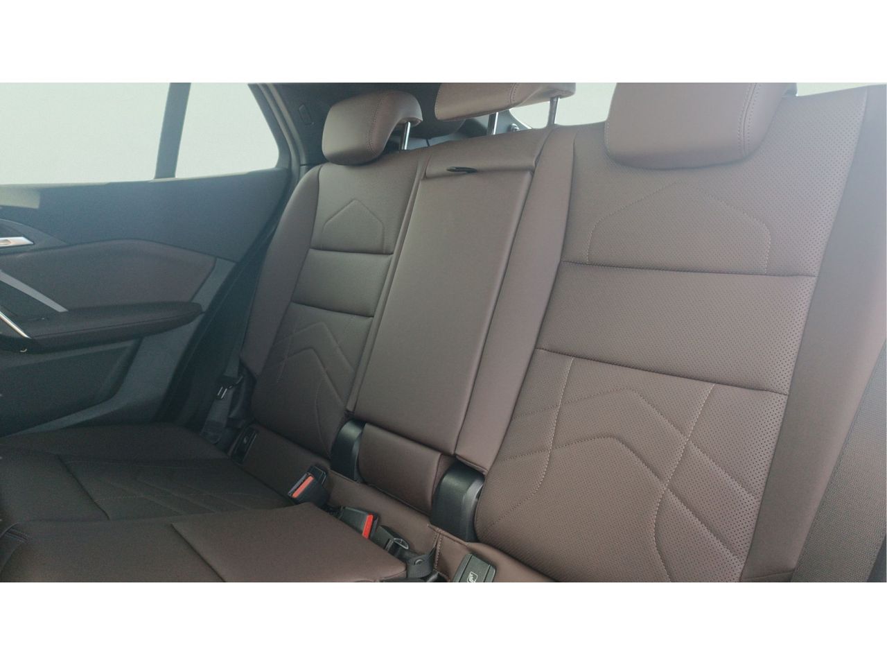 BMW iX2 eDrive20 150 kW (204 CV) - Foto 2