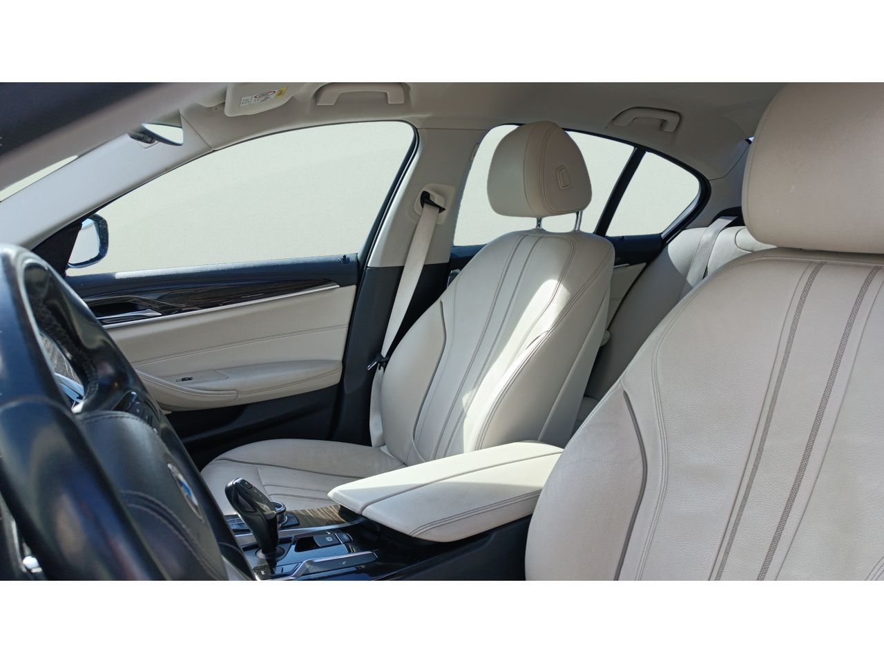 BMW Serie 5 520d Business 140 kW (190 CV) - Foto 2