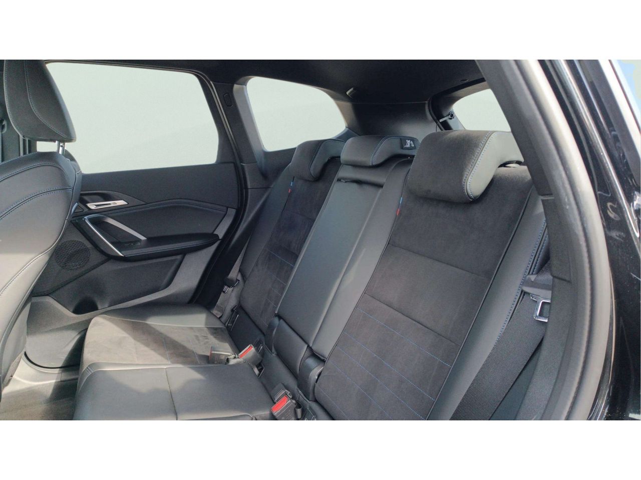 BMW X1 xDrive25e 180 kW (245 CV) - Foto 2